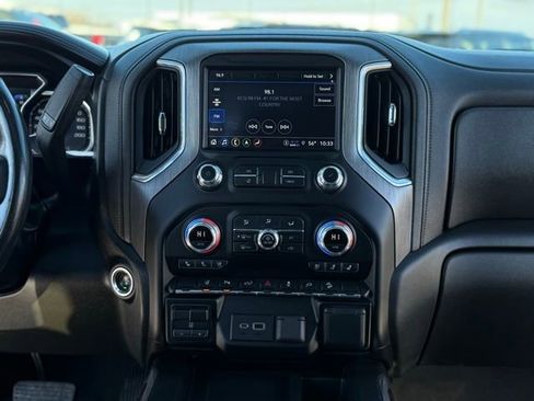 Used 2022 GMC Sierra 2500 Denali image 27