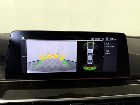 Used 2020 BMW 530i w/ Convenience Package RWD image 17