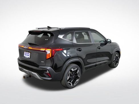 Used 2024 Kia Seltos SX AWD/4WD image 3