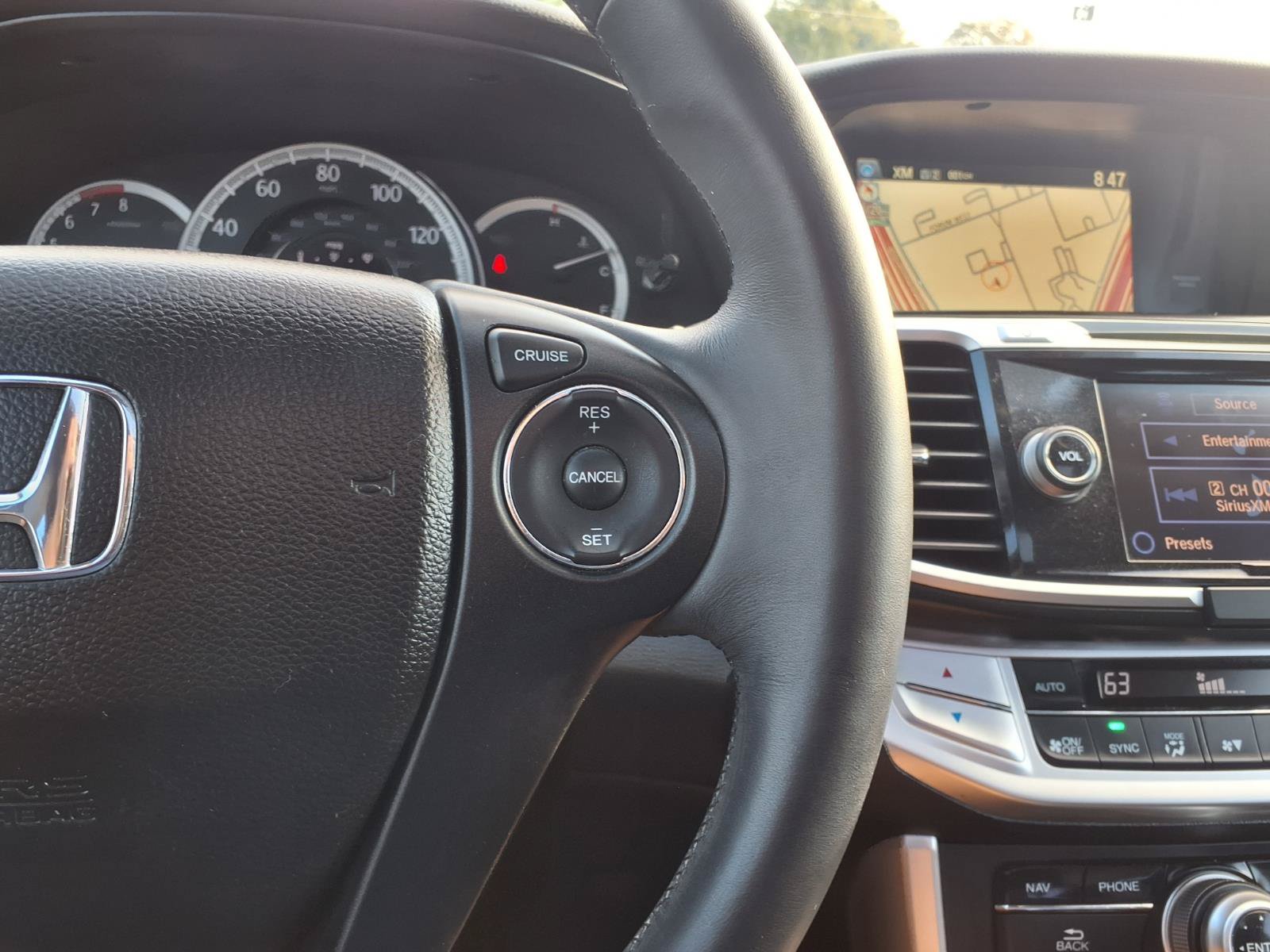 Used 2014 Honda Accord EX-L image 22
