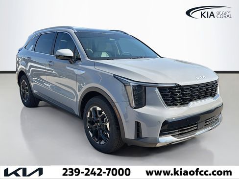 New 2026 Kia Sorento S image 1