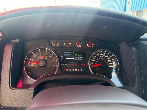 Used 2014 Ford F150 FX4 w/ Equipment Group 402A Luxury AWD/4WD image 29