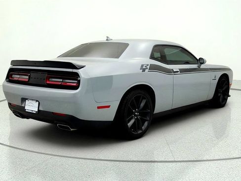 Used 2022 Dodge Challenger R/T w/ Plus Package RWD image 5