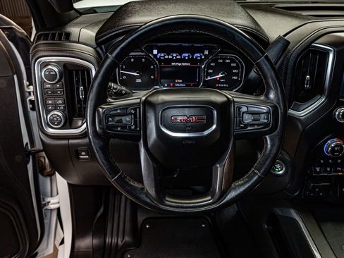 Used 2021 GMC Sierra 2500 AT4 w/ AT4 Premium Plus Package image 18