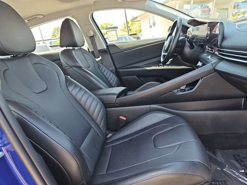 Certified 2023 Hyundai Elantra Limited w/ Cargo Package FWD image 10
