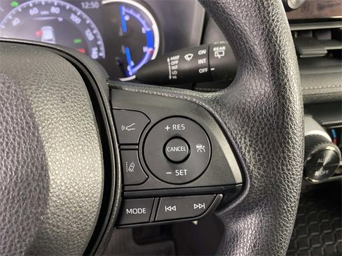 Used 2024 Toyota RAV4 LE image 16