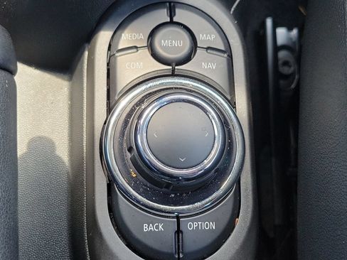 Used 2024 MINI Cooper S FWD image 46