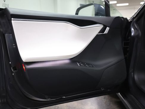 Used 2017 Tesla Model S 100D image 21