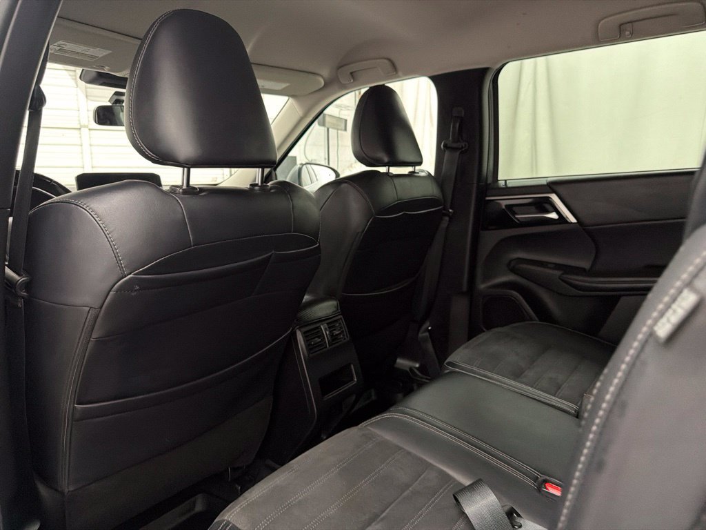 Used 2022 Mitsubishi Outlander SE FWD image 21
