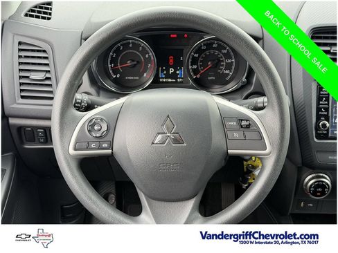 Used 2025 Mitsubishi Outlander Sport ES AWD/4WD image 12