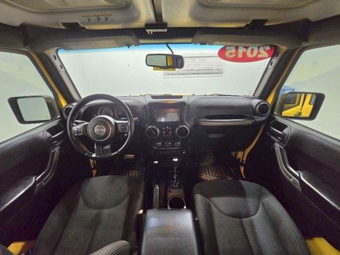Used 2015 Jeep Wrangler Unlimited Sport w/ Quick Order Package 24S AWD/4WD image 16