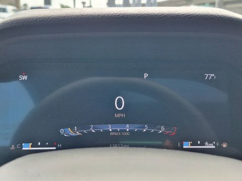 Used 2025 Jeep Grand Cherokee L Laredo w/ Luxury Tech Group I AWD/4WD image 14