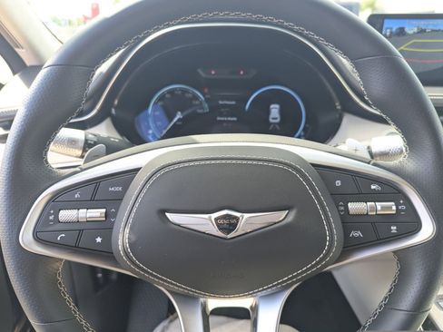 Used 2025 Genesis GV70 3.5T Sport w/ Sport Prestige Package image 30