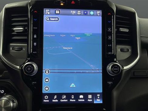 New 2026 RAM 1500 Laramie w/ Chrome Appearance Group AWD/4WD image 14