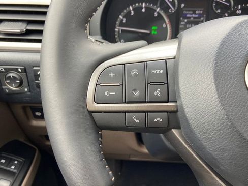 Certified 2023 Lexus GX 460 Premium w/ Premium Package AWD/4WD image 17