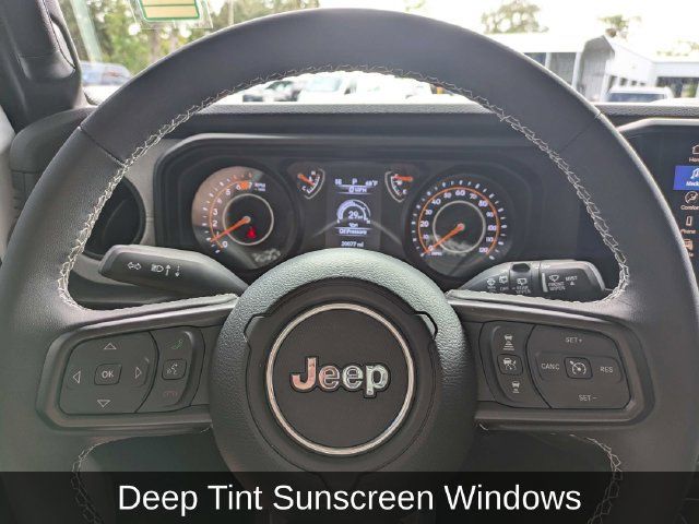 Used 2025 Jeep Wrangler Unlimited Sport AWD/4WD image 29