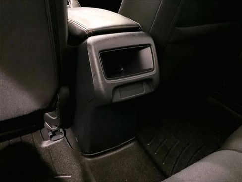 Used 2024 Honda HR-V Sport image 27