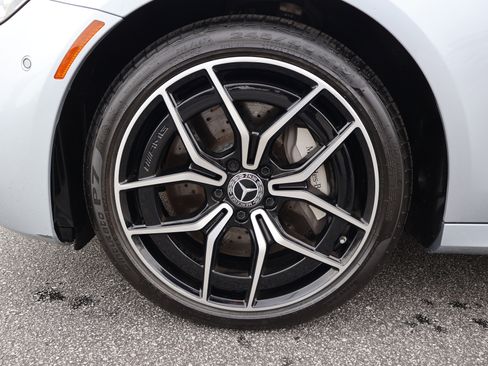 Certified 2022 Mercedes-Benz E 350 E 350W image 9