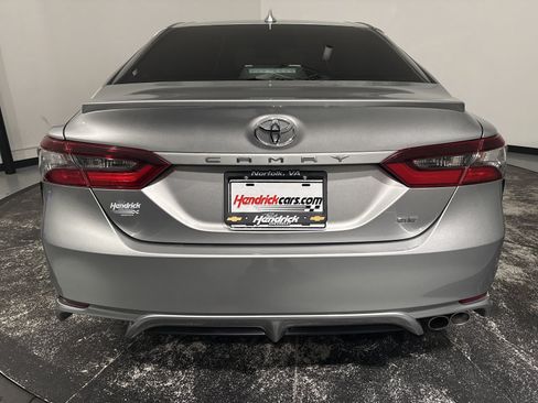 Used 2023 Toyota Camry SE FWD image 10