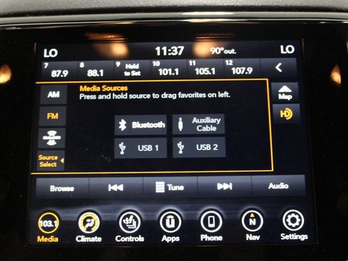 Used 2022 Jeep Grand Cherokee Laredo X AWD/4WD image 29