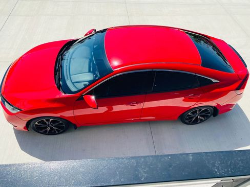 Used 2020 Honda Civic Sport image 9