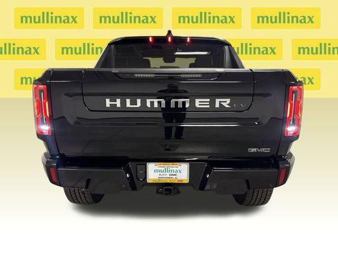 New 2026 GMC Hummer EV 4x4 Crew Cab image 16