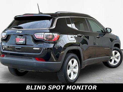 Used 2021 Jeep Compass Latitude w/ Sun and Sound Group AWD/4WD image 6
