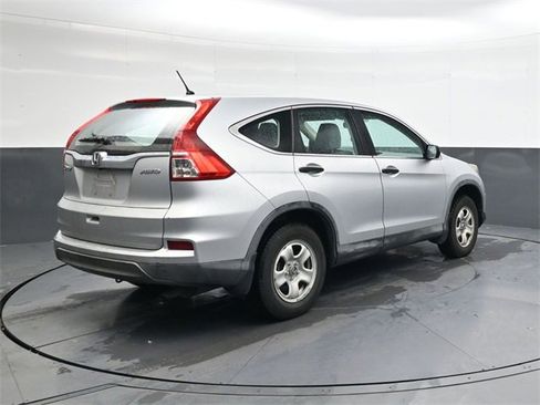 Used 2015 Honda CR-V LX image 4