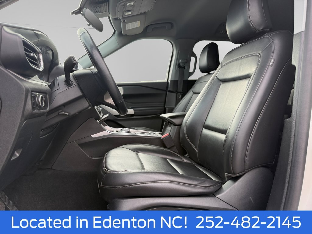 Certified 2023 Ford Explorer XLT w/ Equipment Group 202A AWD/4WD image 10