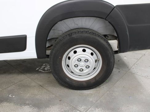 Used 2023 RAM ProMaster 2500 FWD image 30