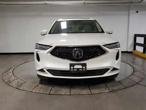 Used 2023 Acura MDX SH-AWD w/ Technology Package image 5