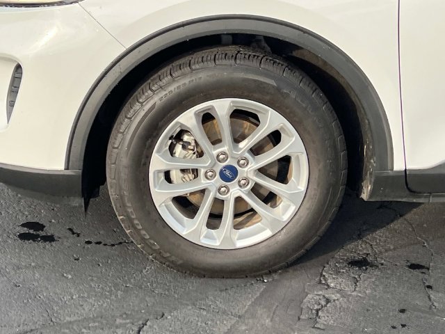 Certified 2020 Ford Escape SE AWD/4WD image 10