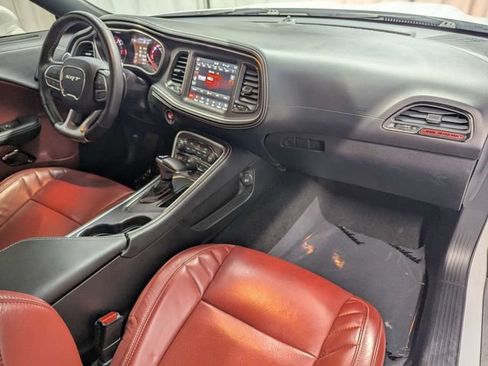 Used 2023 Dodge Challenger SRT Hellcat RWD image 9