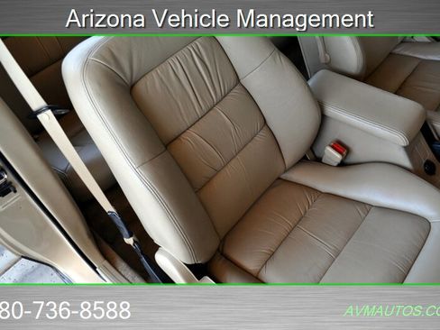 Used 1990 Acura Legend L image 35