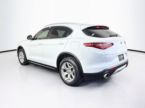 Used 2019 Alfa Romeo Stelvio RWD image 5