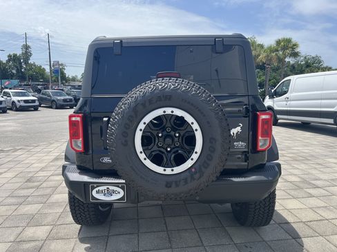 New 2026 Ford Bronco Big Bend w/ Black Diamond Package AWD/4WD image 5
