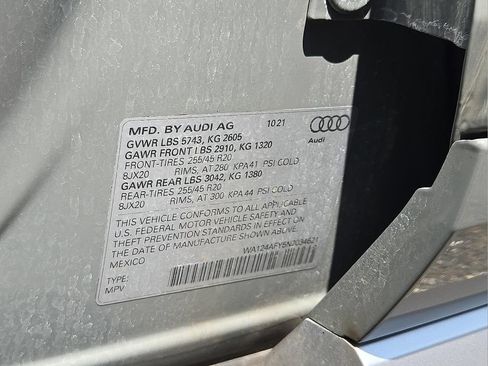Used 2022 Audi SQ5 Premium Plus w/ Premium Plus Package AWD/4WD image 23