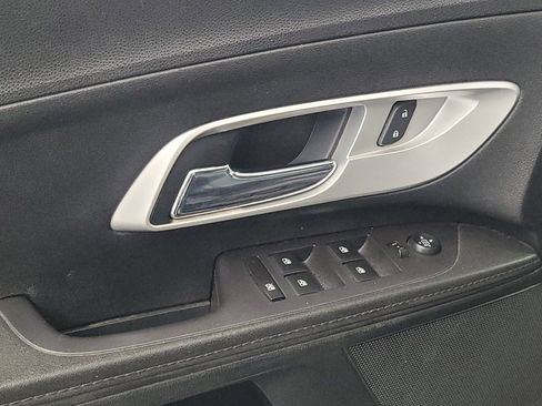 Used 2017 Chevrolet Equinox Premier w/ Enhanced Convenience Package FWD image 27