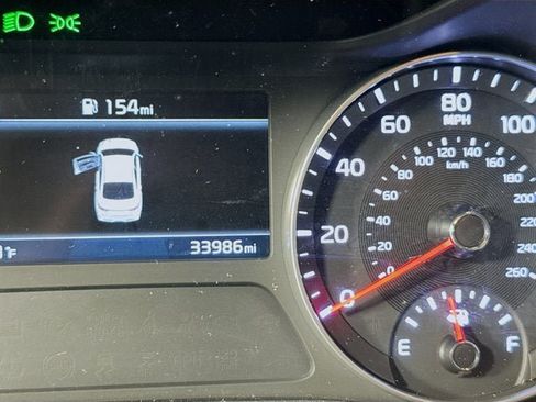 Certified 2023 Kia Forte LXS FWD image 12