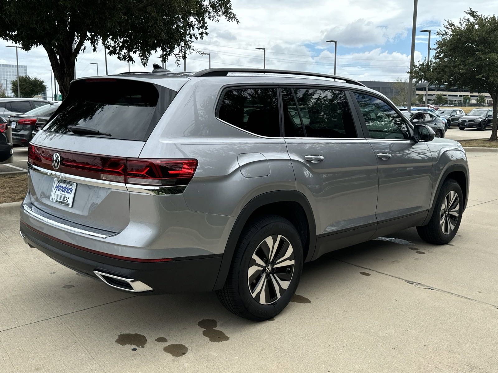 Certified 2026 Volkswagen Atlas SE FWD image 34