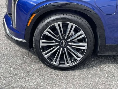 New 2026 Cadillac Vistiq Premium Luxury image 9