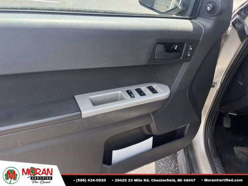 Used 2010 Ford Escape XLT FWD image 14