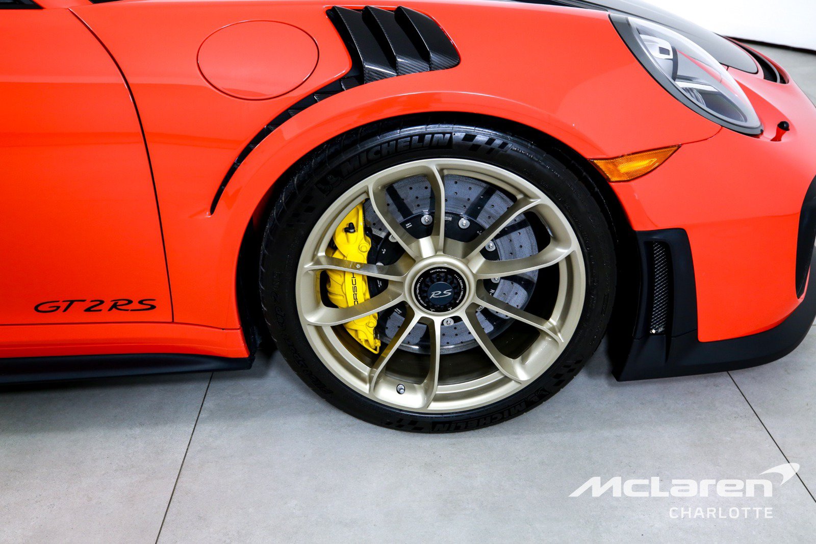 Used 2018 Porsche 911 GT2 RS RWD image 25