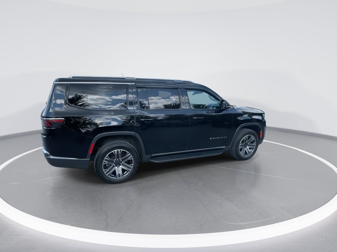 Used 2022 Jeep Wagoneer Series III AWD/4WD image 21