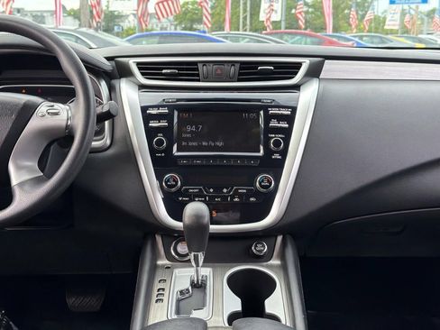 Used 2017 Nissan Murano S AWD/4WD image 21