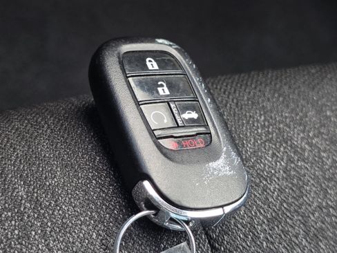 Used 2025 Honda Accord Sport image 36