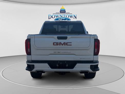 Used 2021 GMC Sierra 1500 Denali AWD/4WD image 4