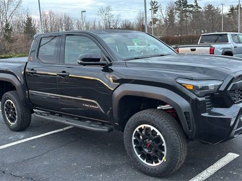 New 2026 Toyota Tacoma TRD Off-Road w/ TRD Off Road Premium Package image 27
