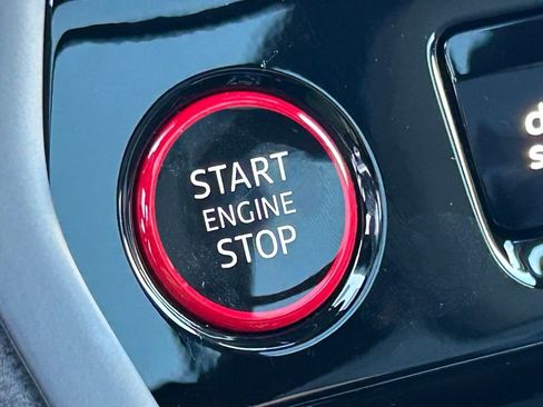 Used 2025 Audi SQ5 Premium Plus w/ Premium Plus Package image 23