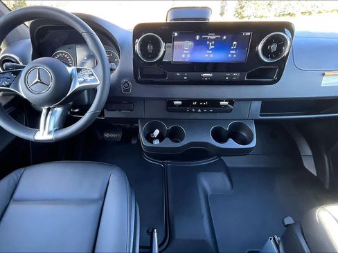 New 2026 Mercedes-Benz Sprinter 2500 image 5